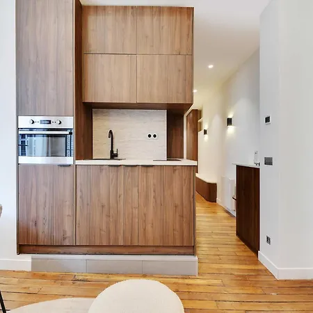 Chic - 1br 4p - Republique *